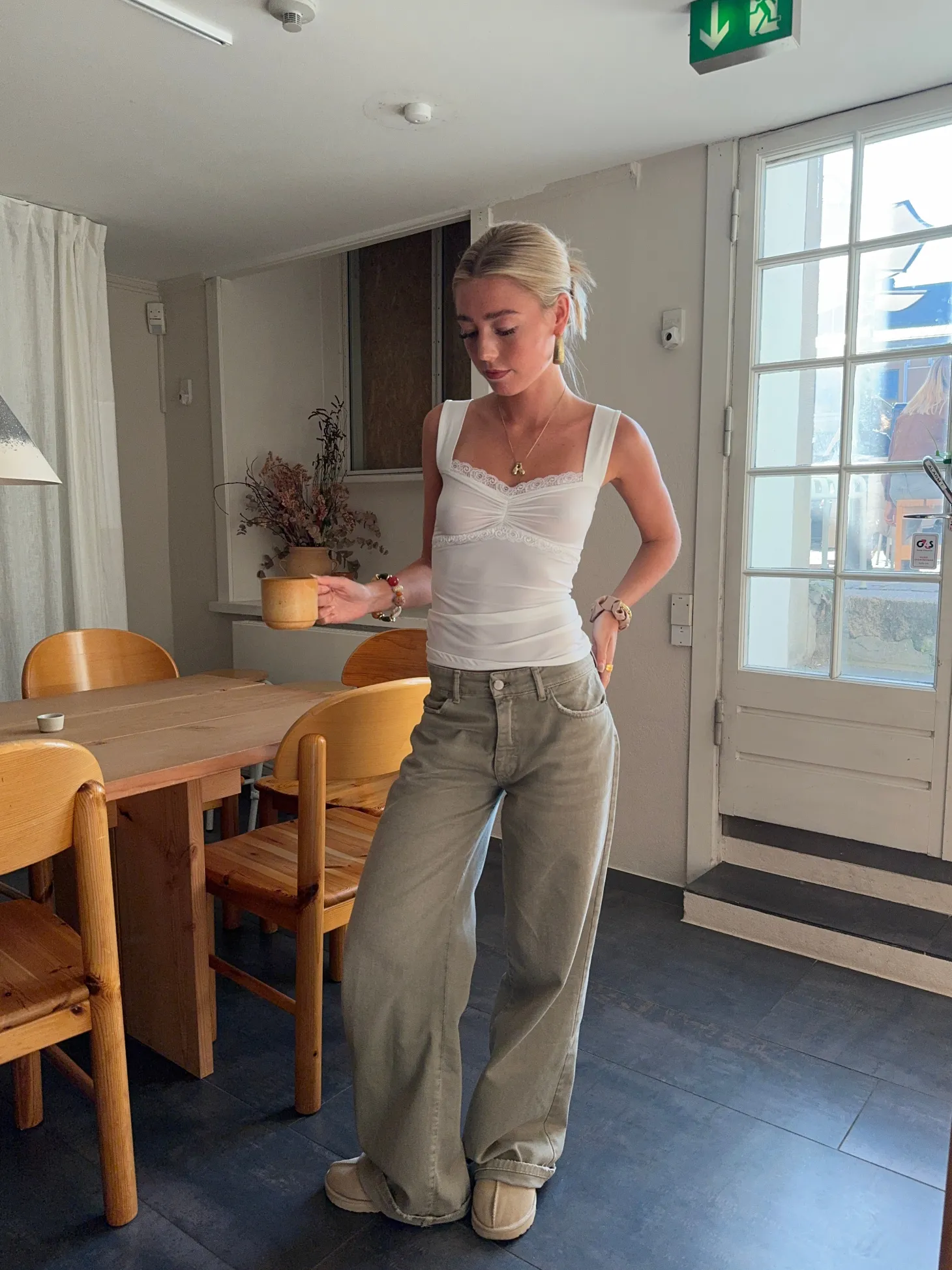 Mandaline top med blondetaljer - Hvid