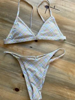 Marbella bikini tern