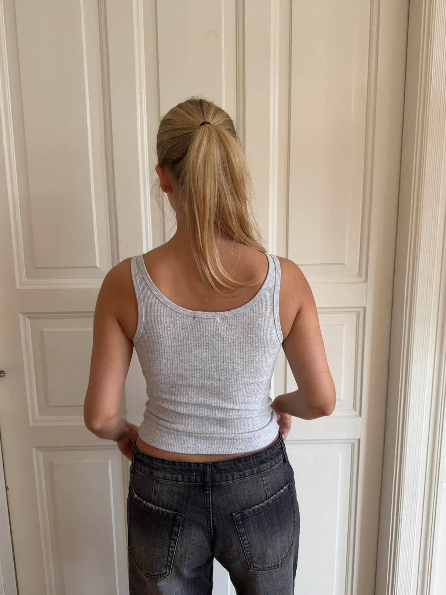 Marlo tanktop i rib - Grå