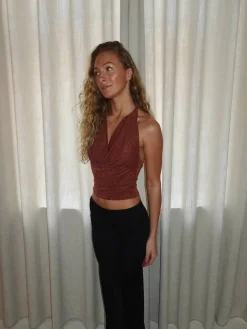 Martha halternecktop med glimmer - Rust/brun
