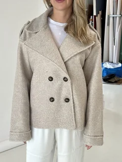 Nicole kort frakke - beige