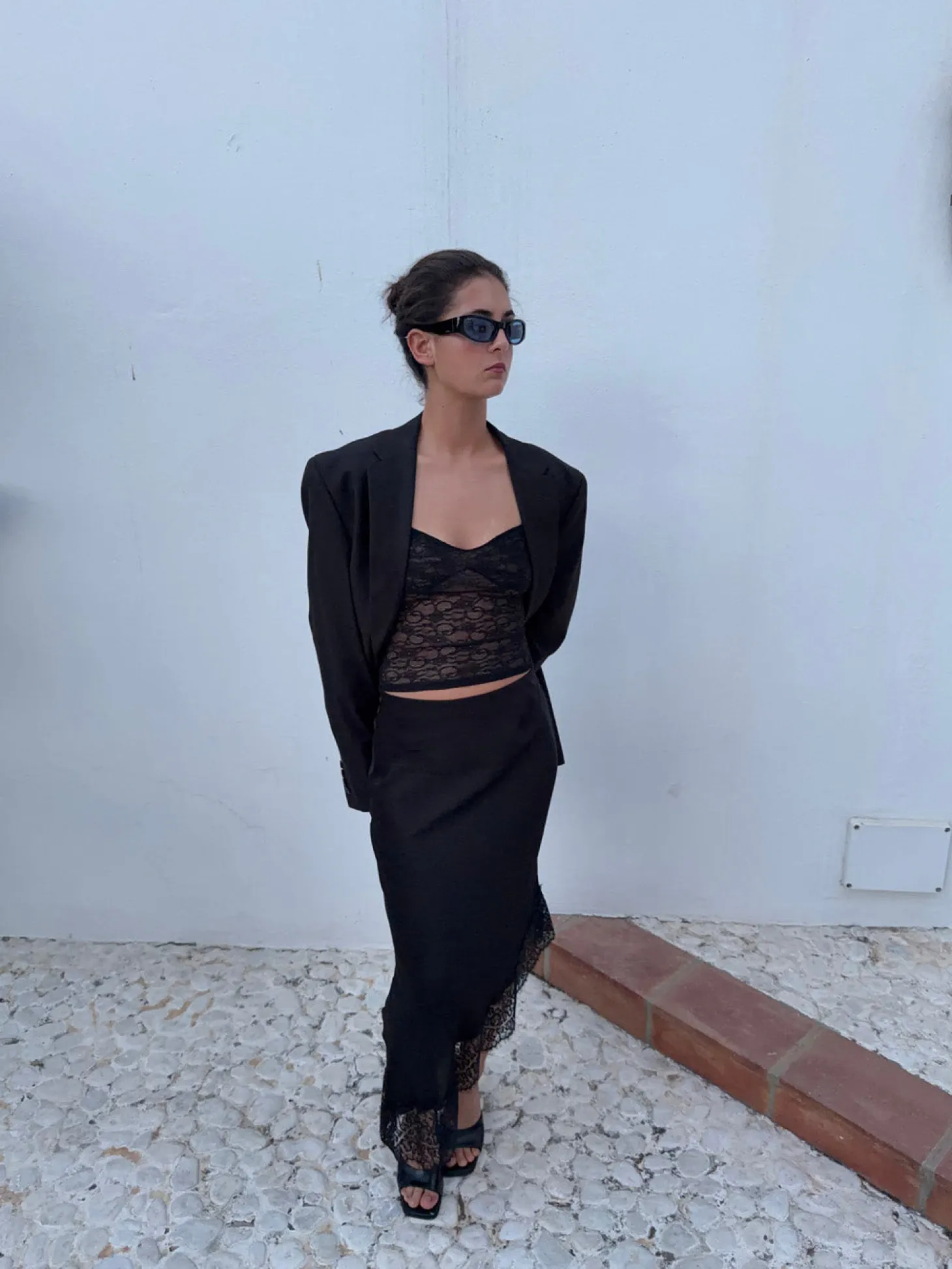 Nicoline off shoulder-top i blonde - Sort