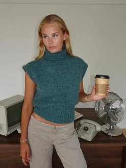 Nivena strikvest med turtleneck - Blå