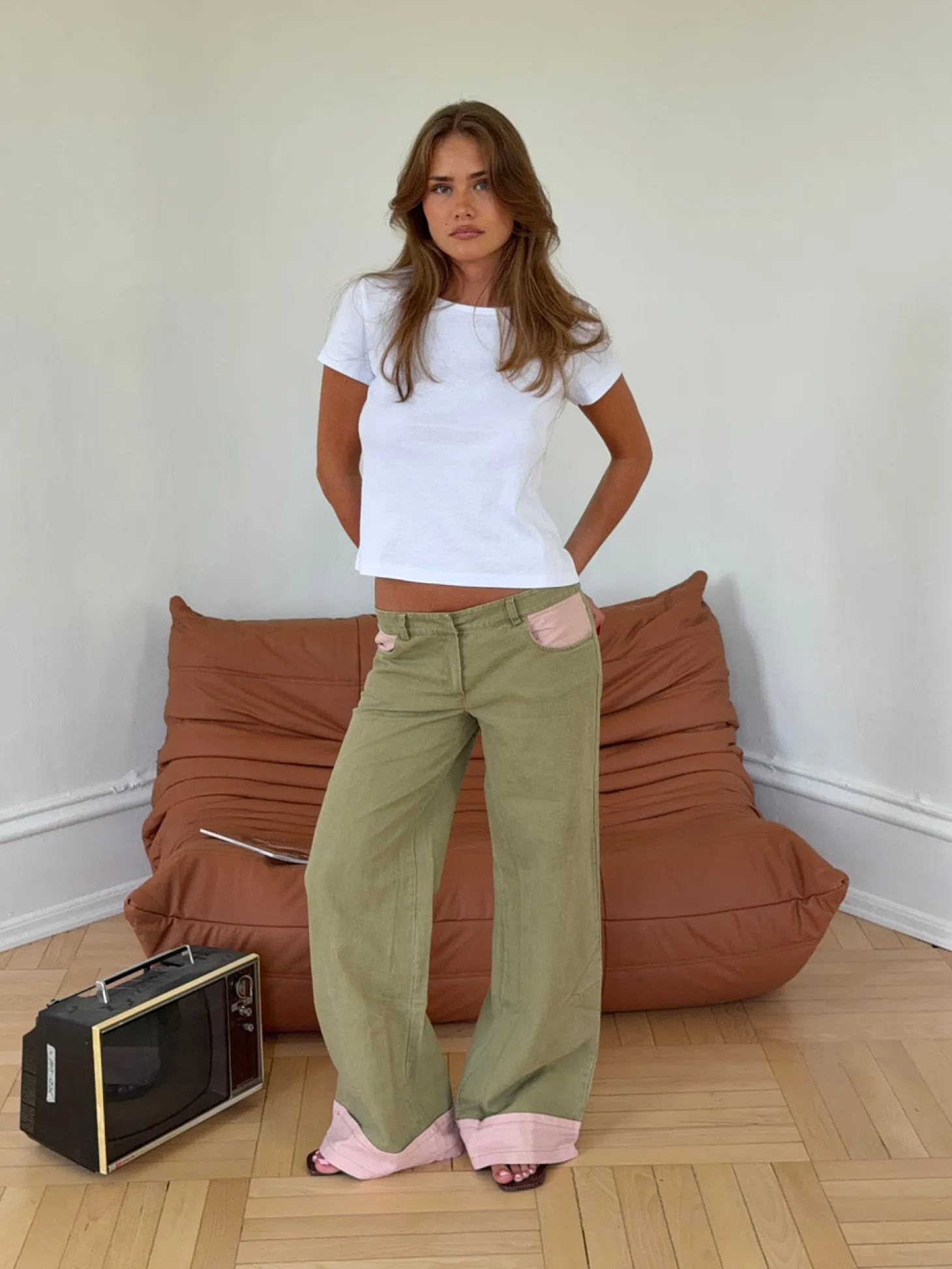 Noala jeans med fold - Kaki/lyserød