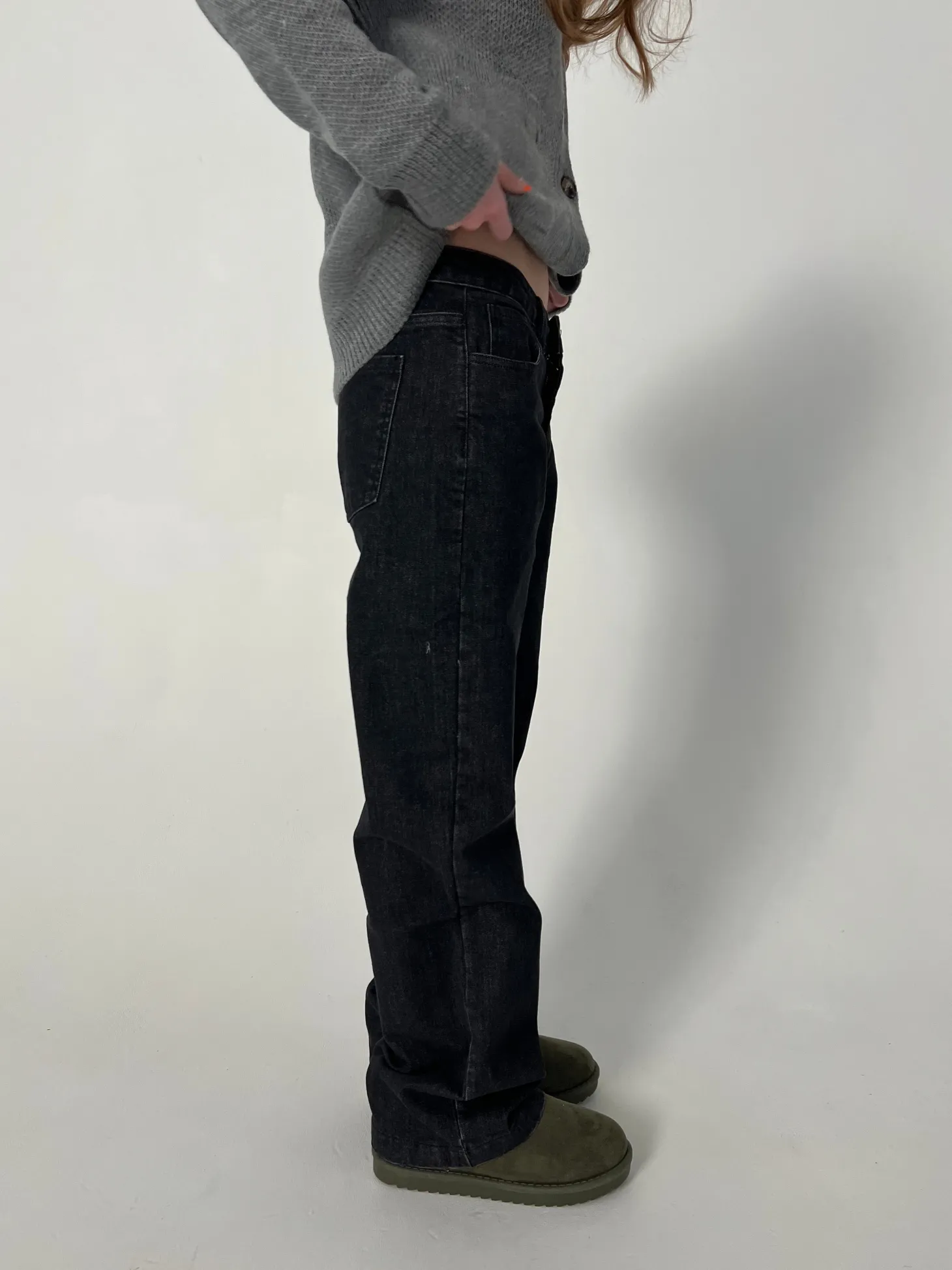 Nuna lavtaljede jeans - Sort