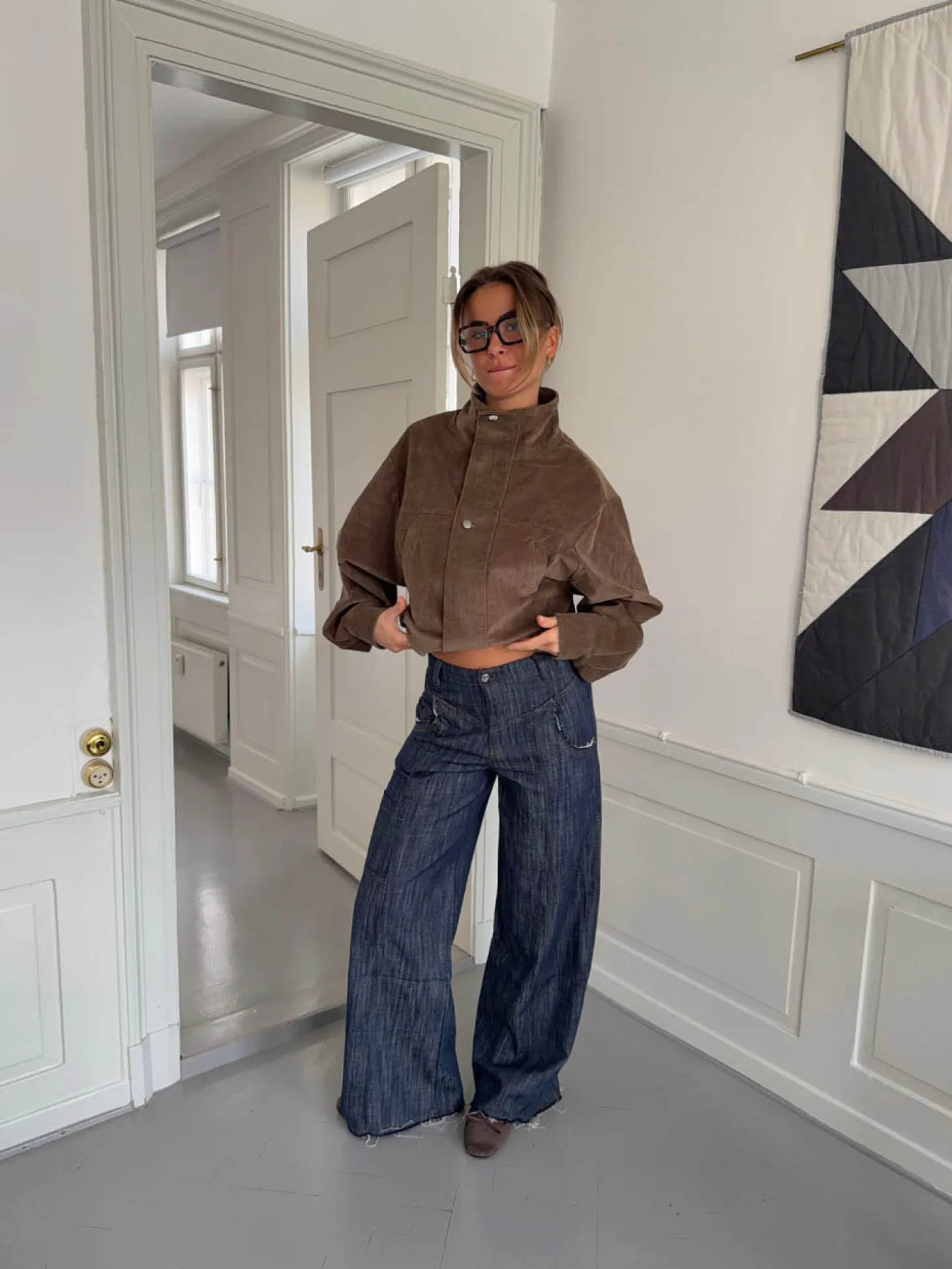 Olive jeans med detaljer - Navy