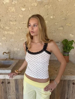 Paulina top med prikker - Hvid/sort