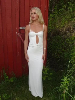 Prisa maxikjole med cut out - Hvid
