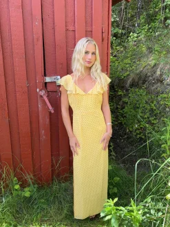 Romilly kjole med små prikker - Gul/sort
