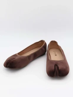 Ronia split toe ballerina - Mørkebrun