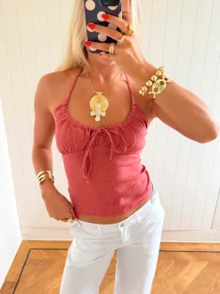 Scandivv halterneck-top med snørrer - Støvet rød