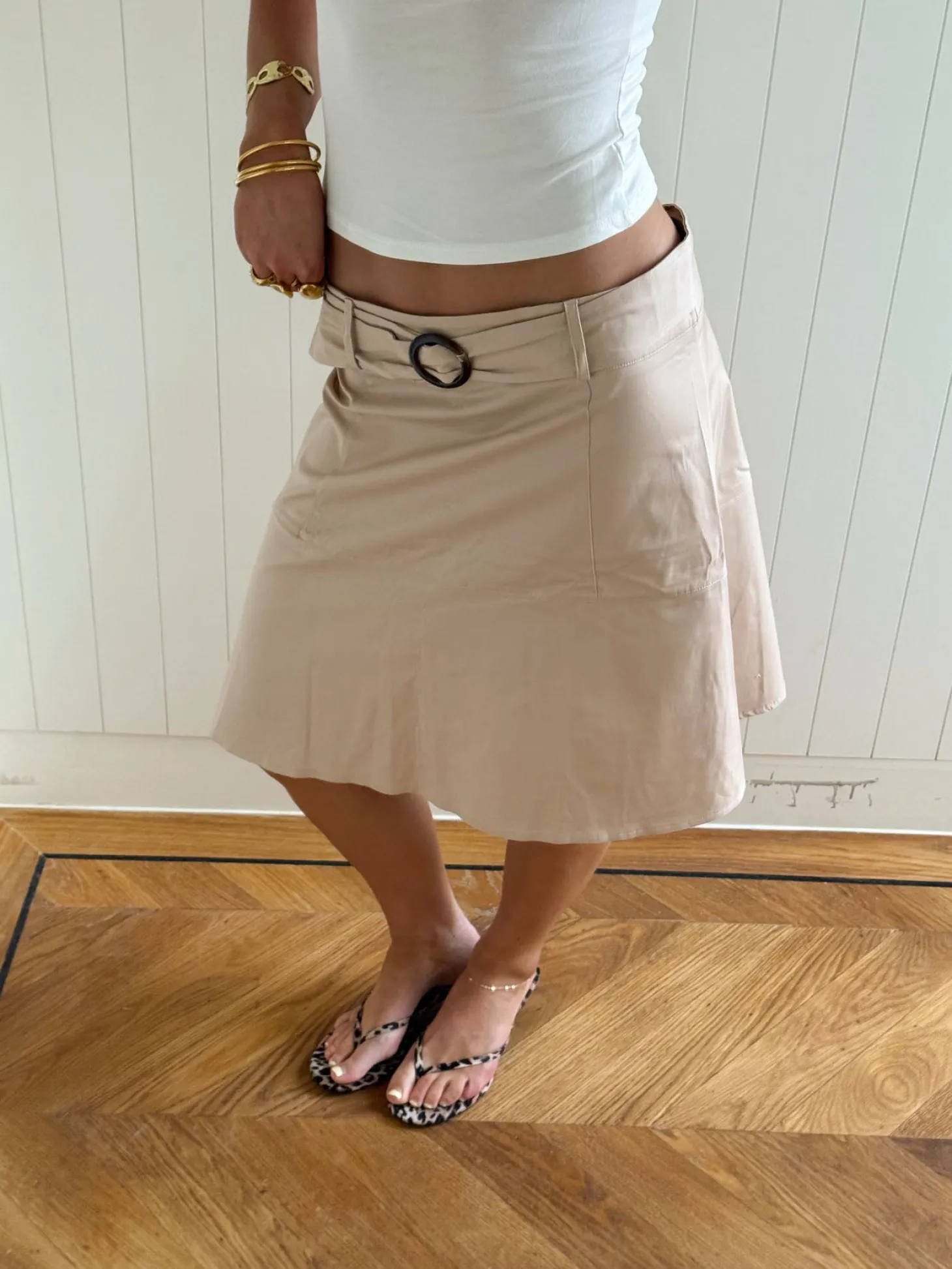 Scandivv nederdel med bælte - Beige