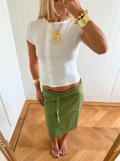 Scandivv t-shirt med knapper - Hvid