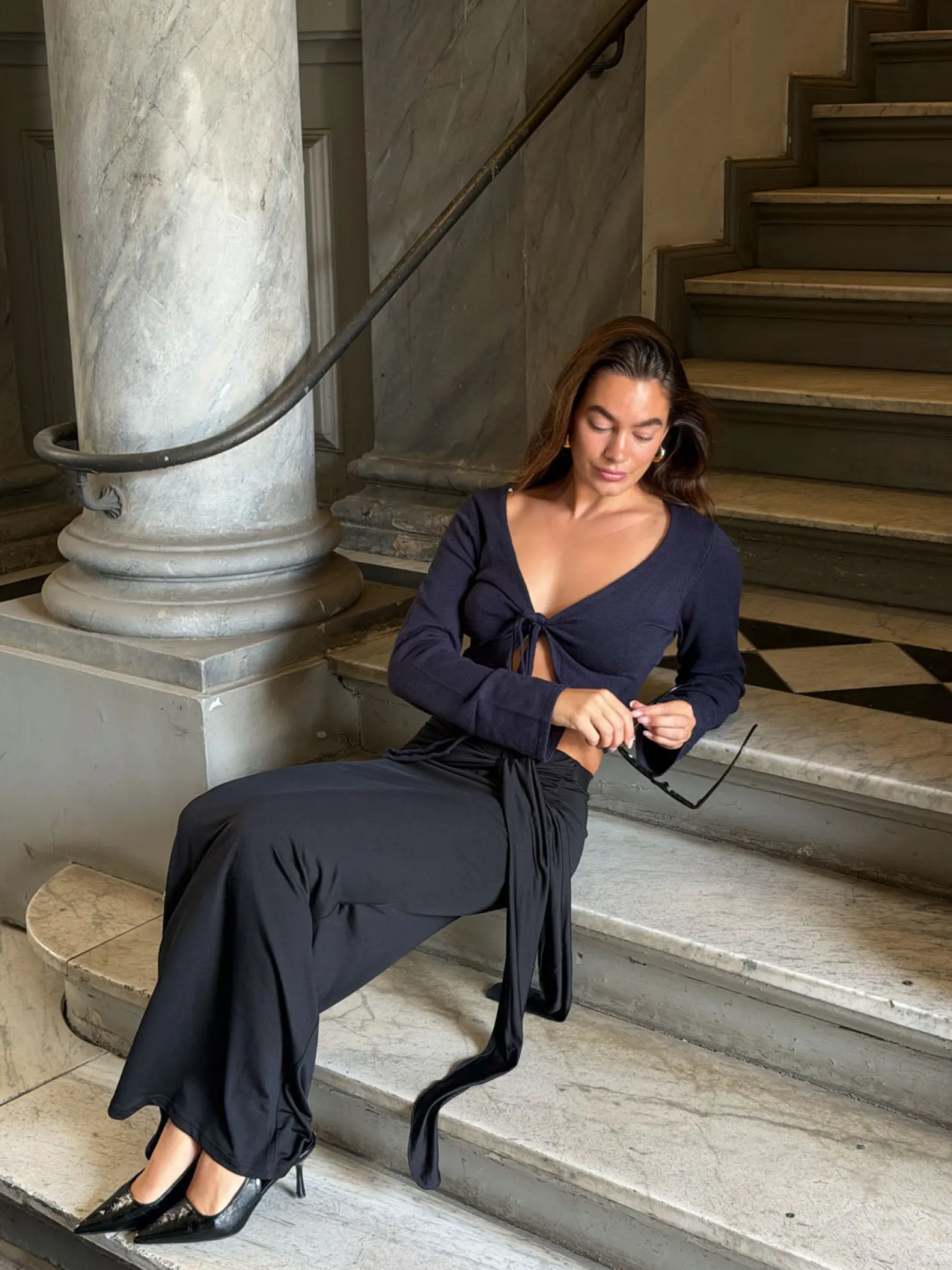 Simona 2 ways bindebluse - Navy