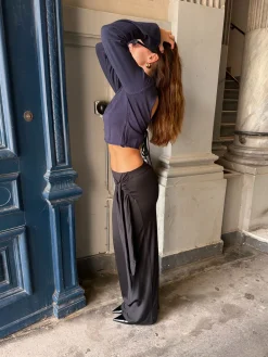Simona 2 ways bindebluse - Navy
