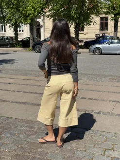 Siva bermudashorts - Gul