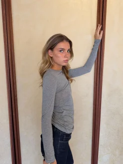 Suzy bluse med striber - Grå