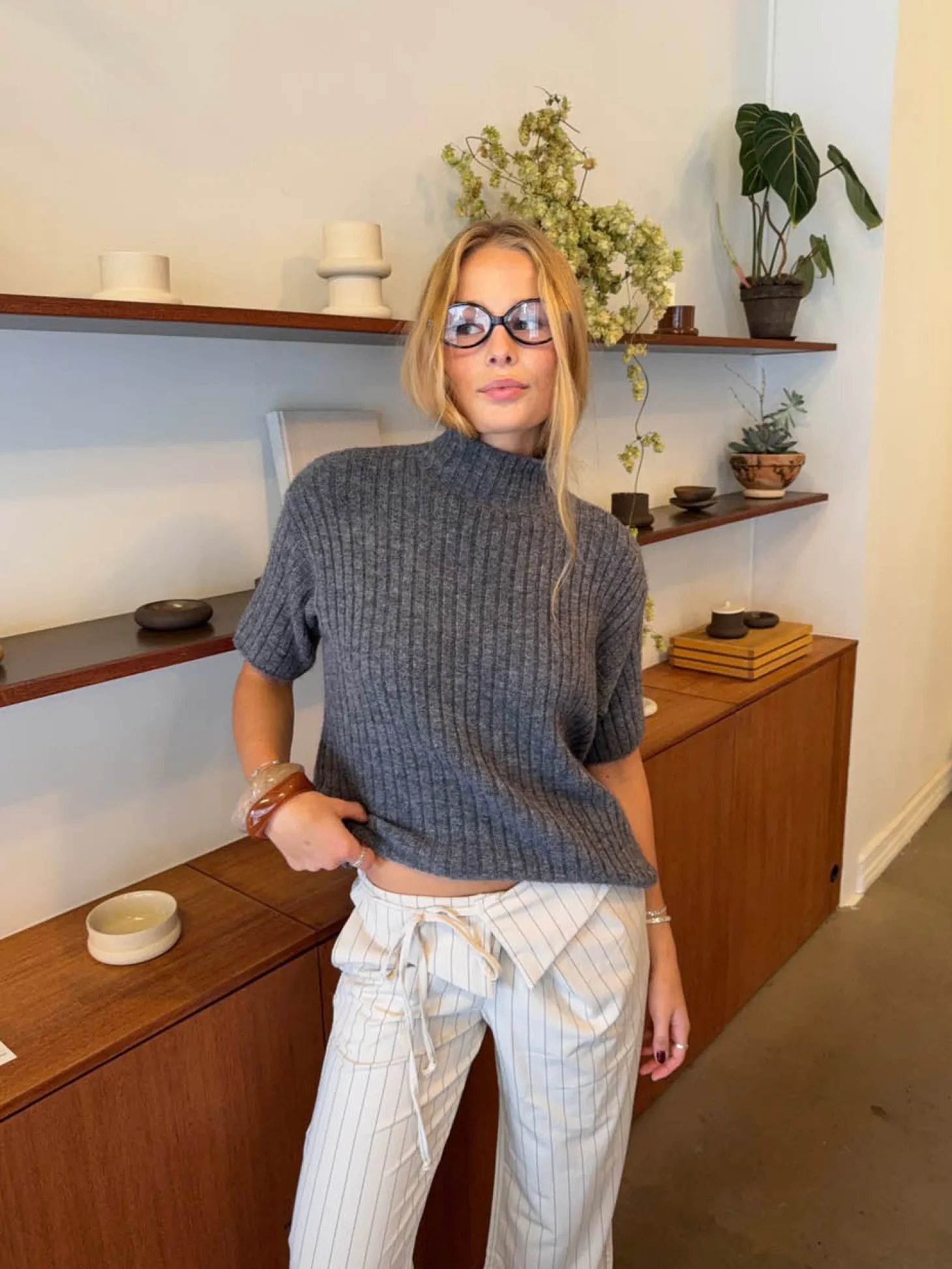 Tassi striktrøje med turtleneck - Grå