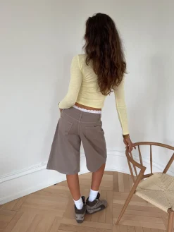 Teha bermudashorts med blonder - Beige/hvid