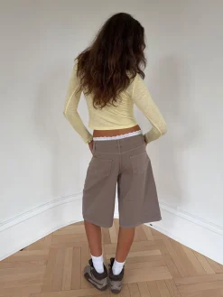 Teha bermudashorts med blonder - Beige/hvid