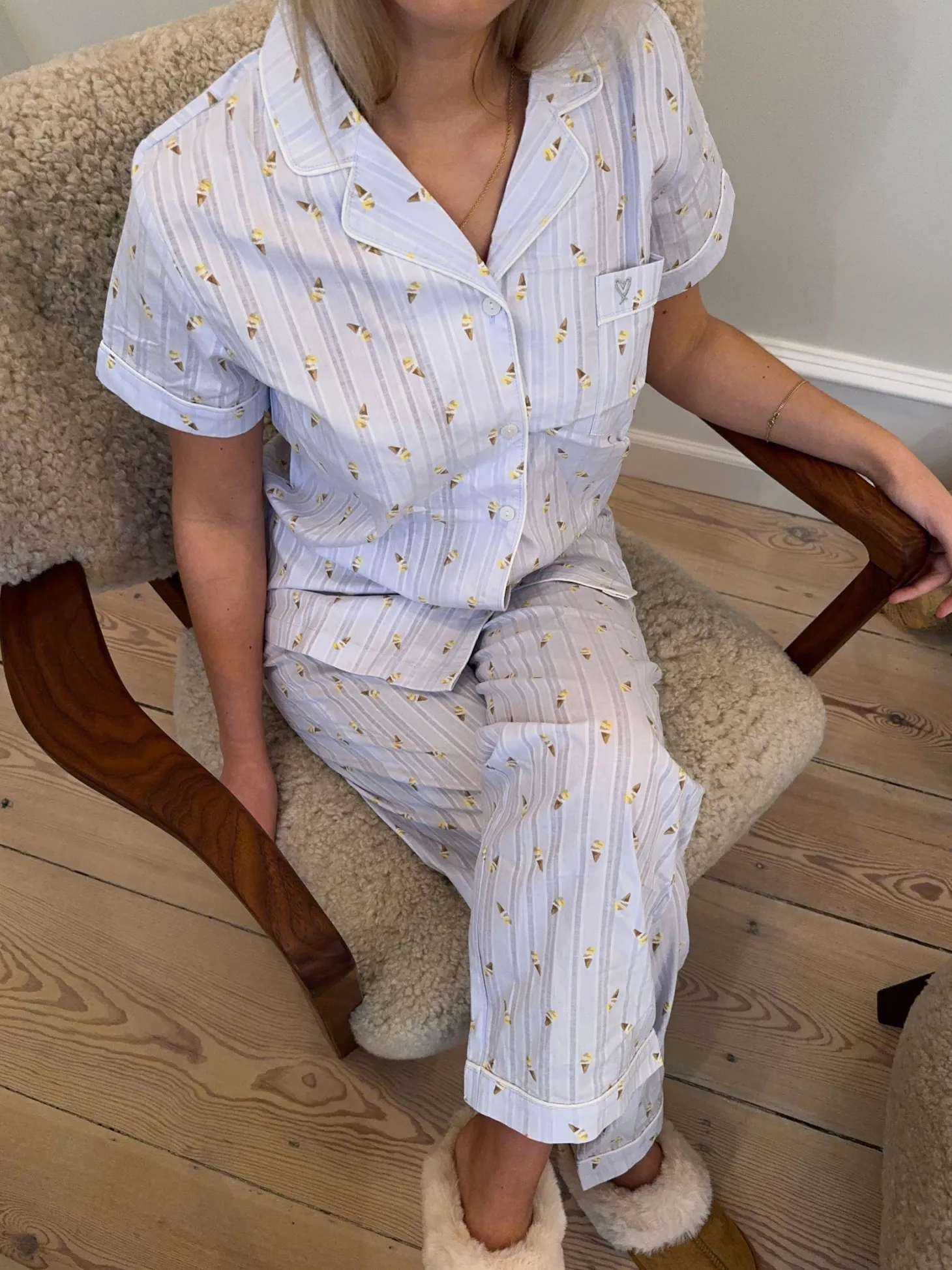 Tinna pyjamassæt med isvafler - Blå/hvid