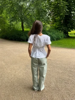 Toria top med blomster - Hvid