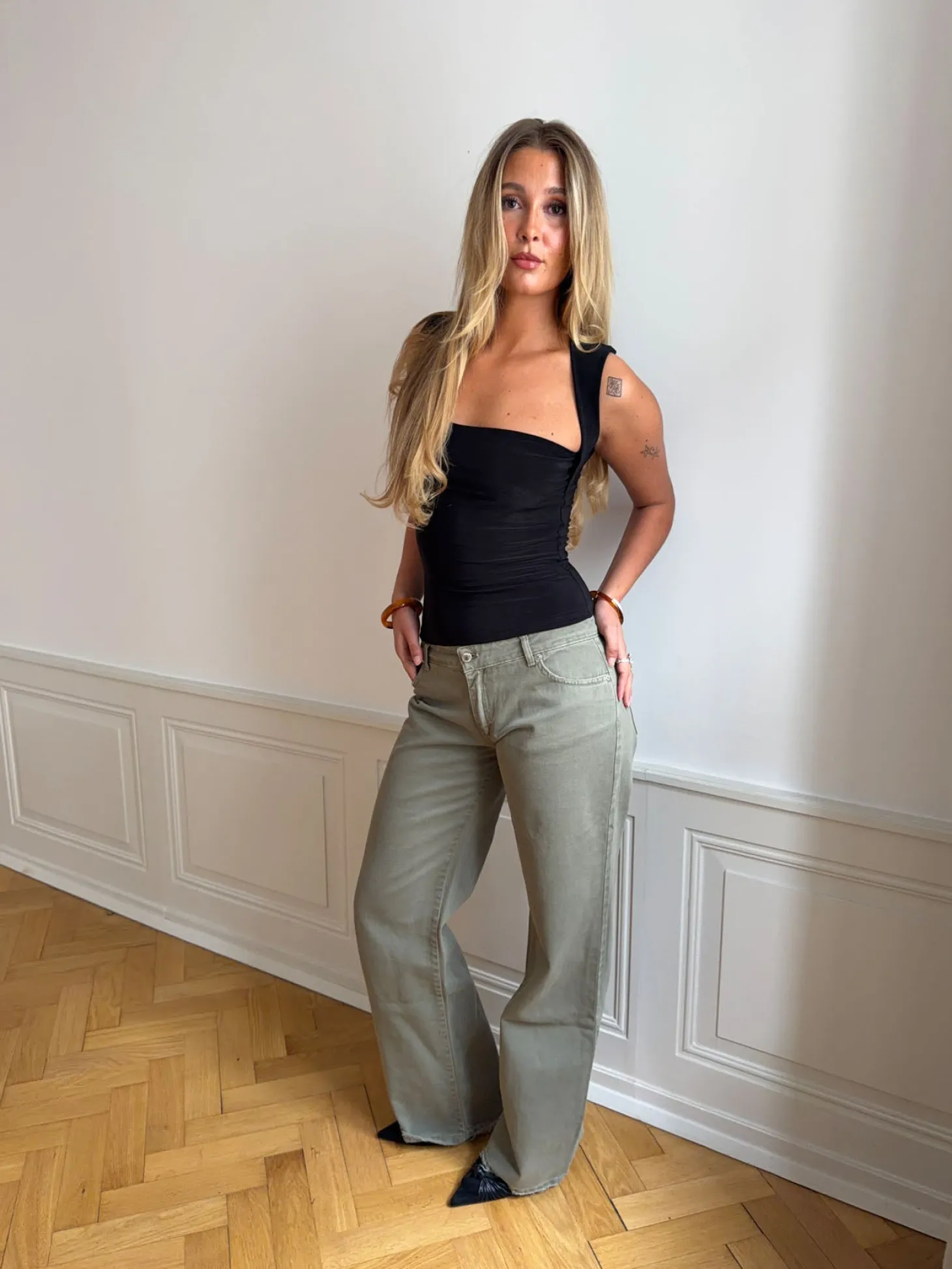 Tuva lavtaljede jeans - Sage grøn