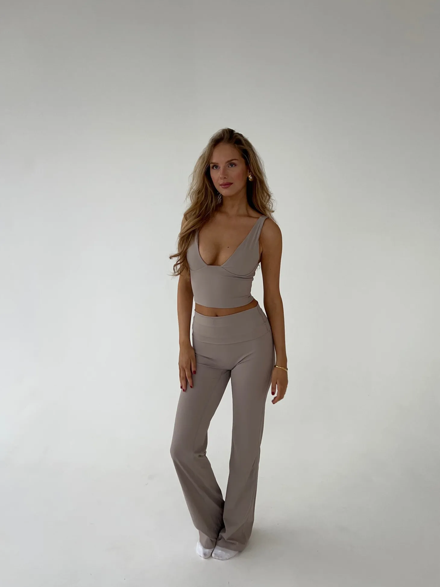 Ultimate v-neck top - Ash