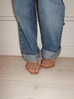 Yasmin mules med flet - Beige