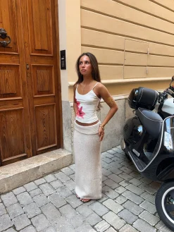 Zeina top med blomst - Hvid/lyserød